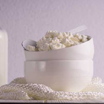 Cottage Cheese and Carrot Salad