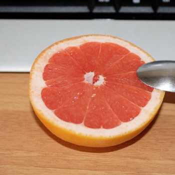 Grapefruit and Crab Cocktail