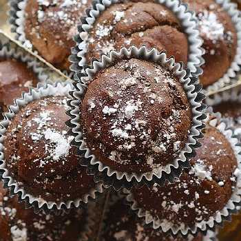 Little Chocolate Cakes