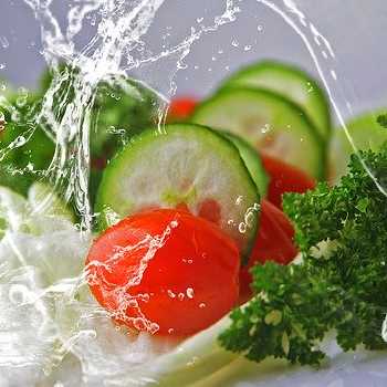 Stuffed Tomato Salad