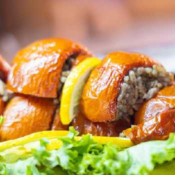 Tomatoes Stuffed with Rice